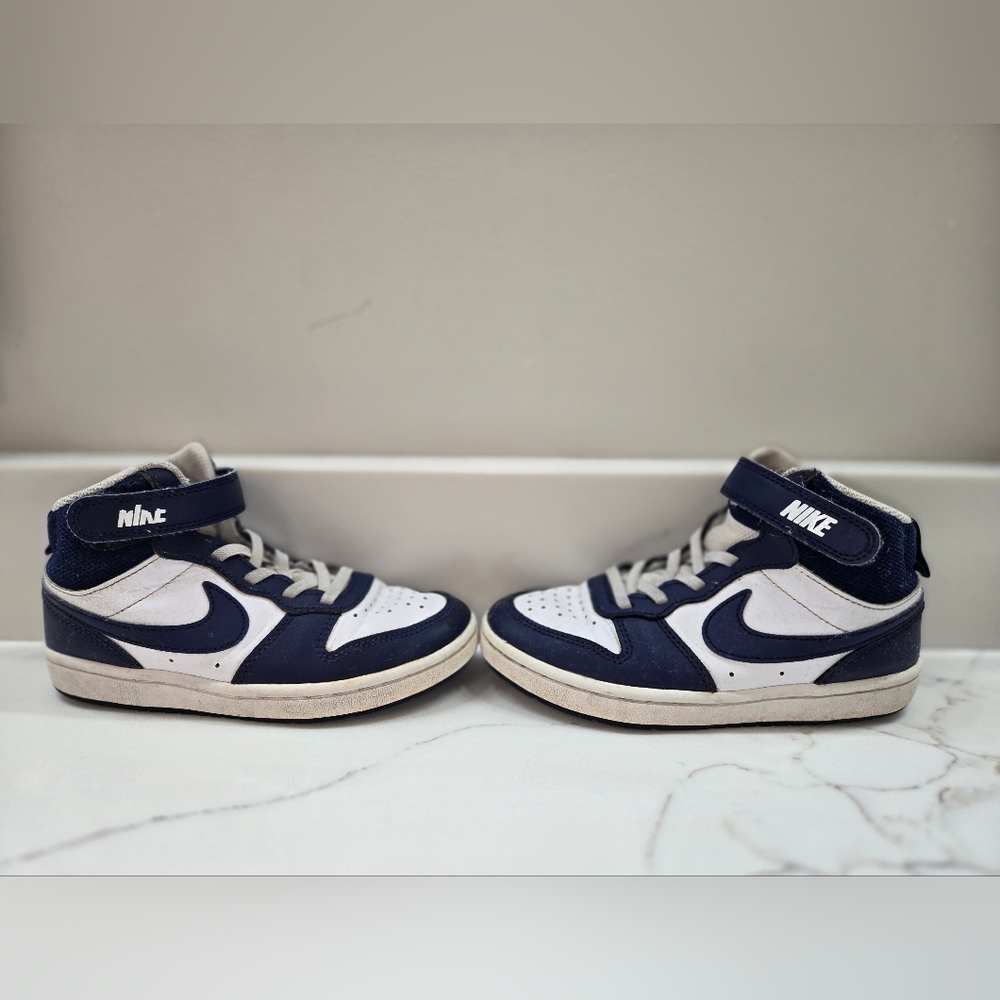 Nike Kids' Navy Blue White Mid Top Velcro Sneakers Size 12.5